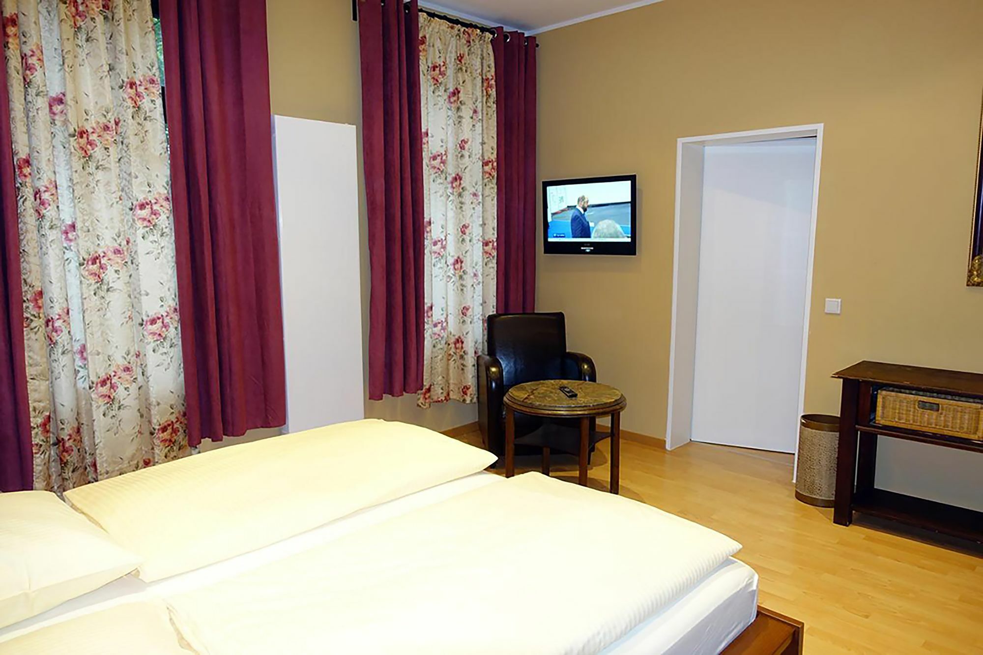 Suedbruecke Koeln Hotel Ngoại thất bức ảnh